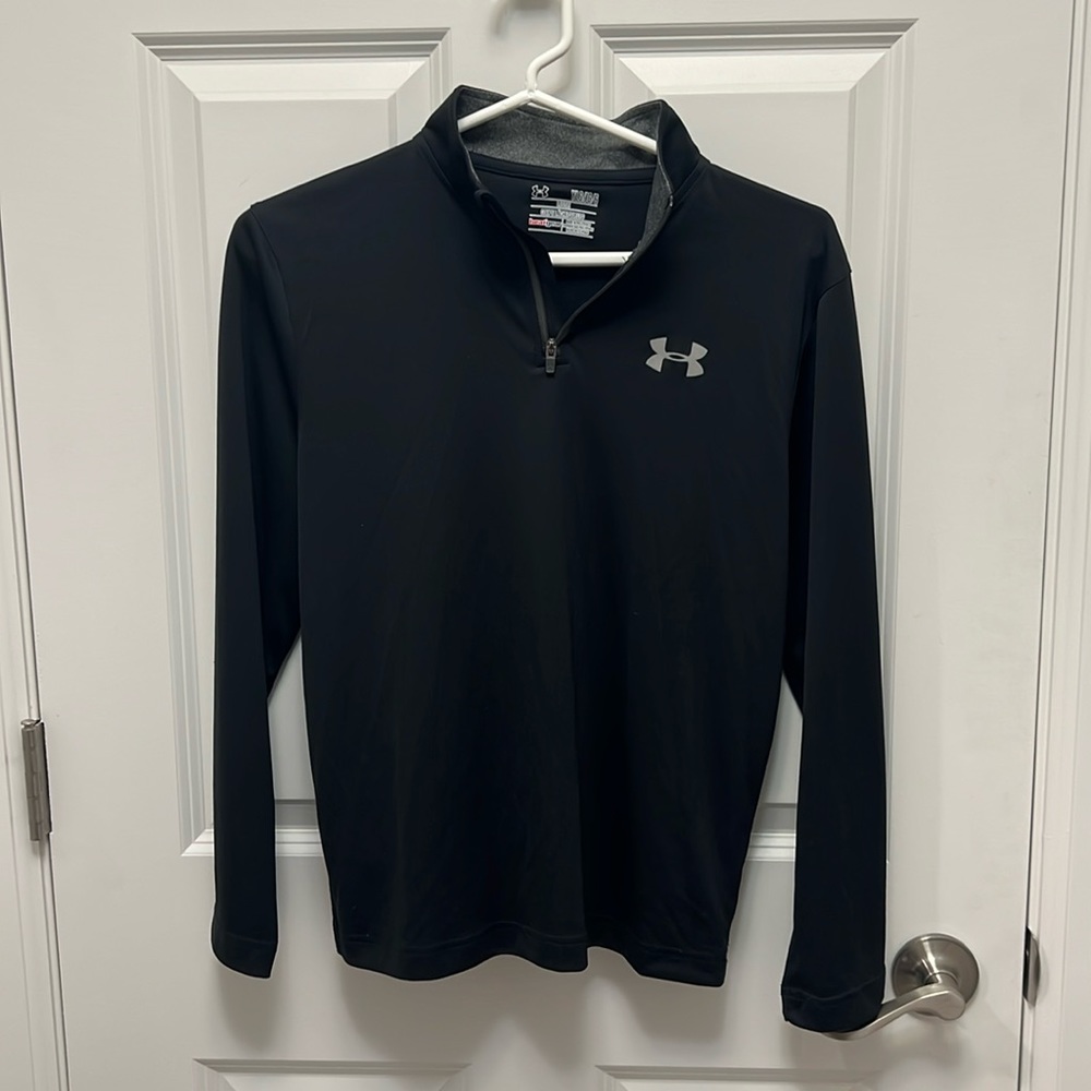 Under Armour quarter zip- boys L
